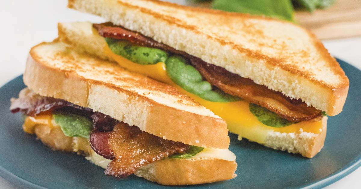 Oroweat® Premium Breads | Bacon Spinach Grilled Cheese